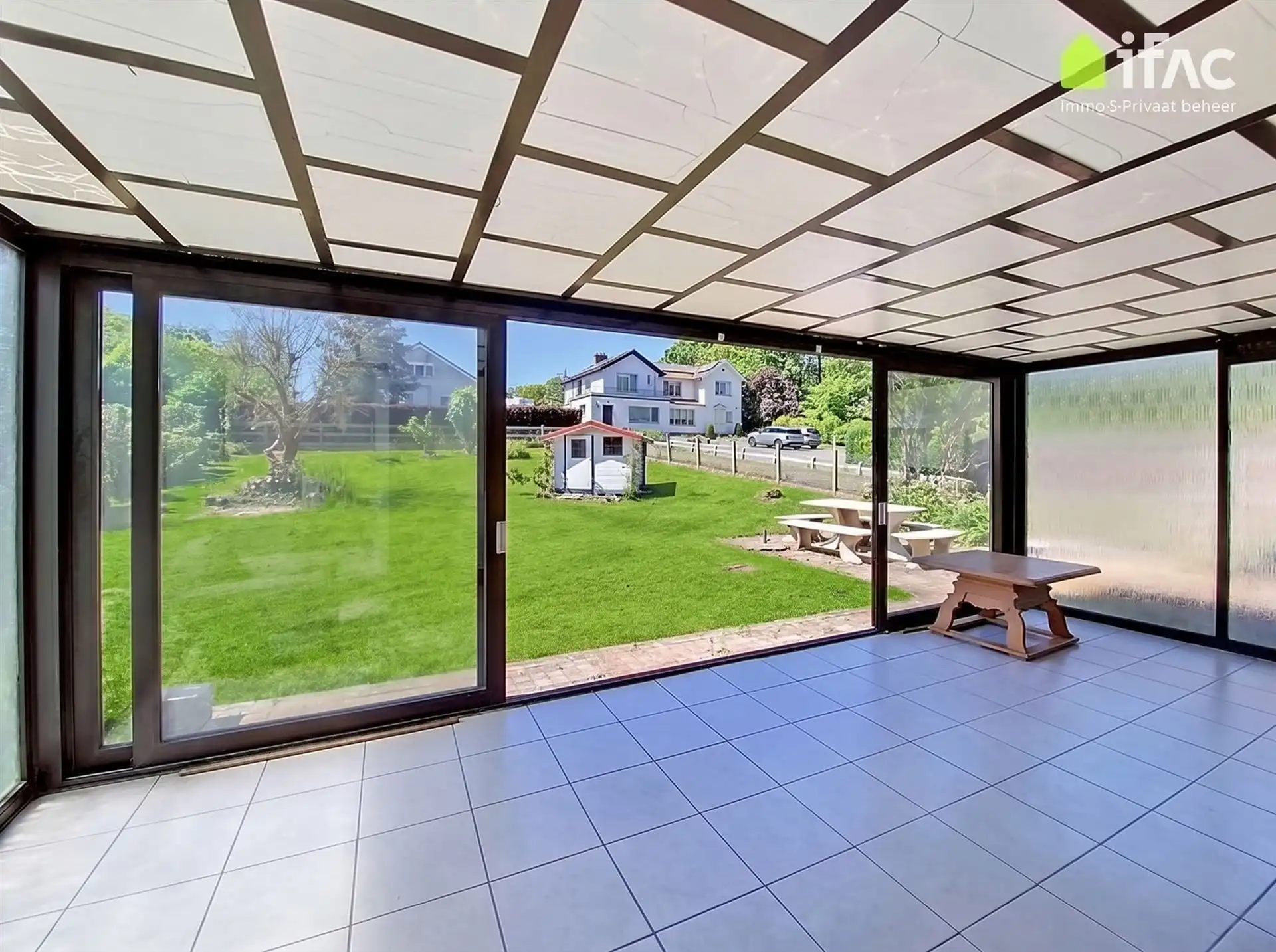 Prachtige te renoveren villa met ZW-gerichte tuin  foto 10