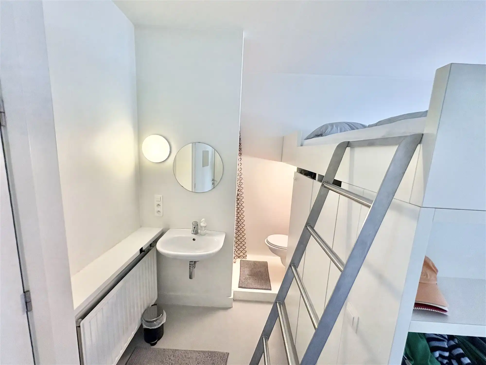 Studentenkamer - Paardenmarkt nabij Universiteit Antwerpen. foto 8