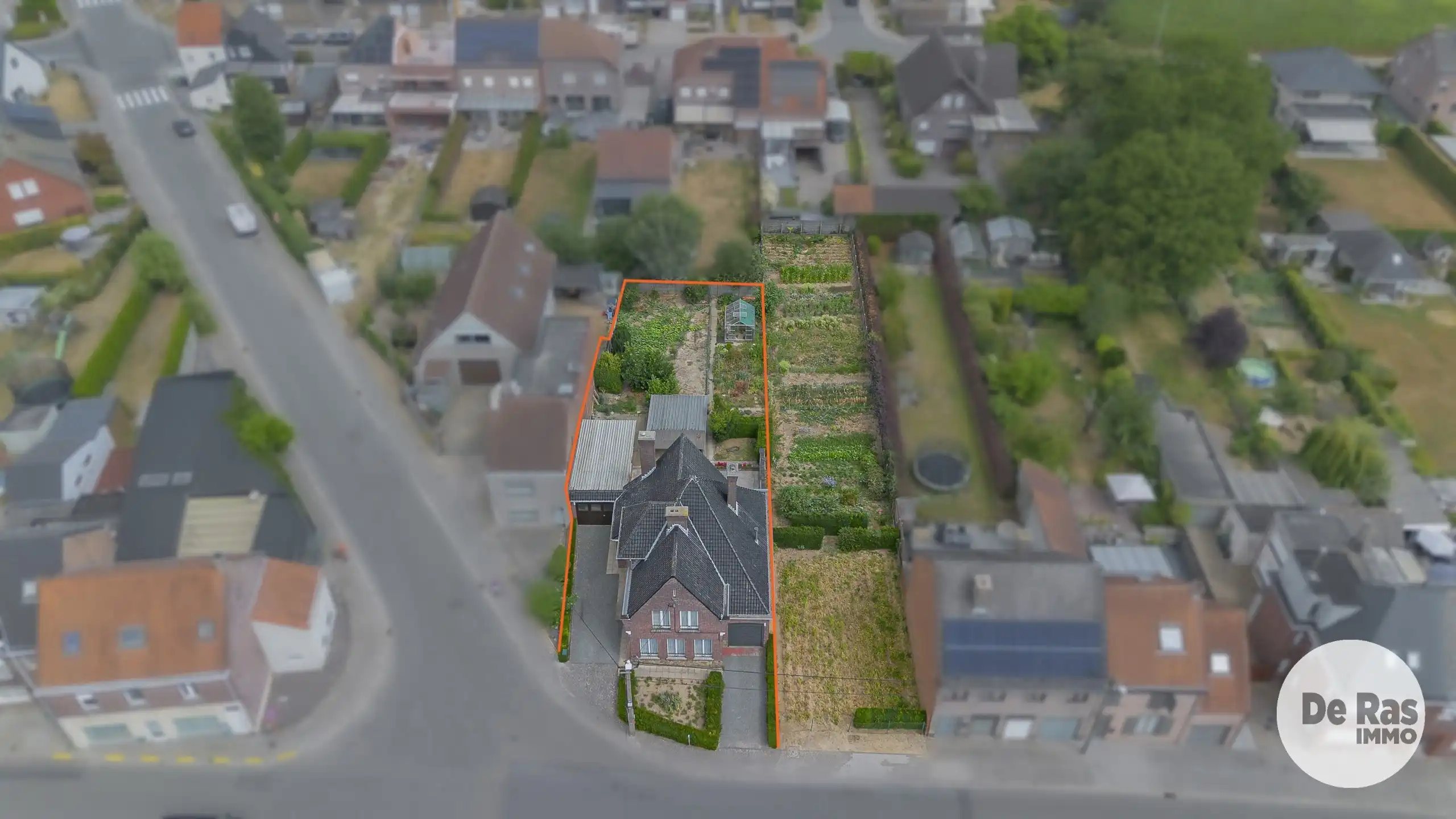 ERONDEGEM - Solide, te renoveren woning met 3 kamers foto 31