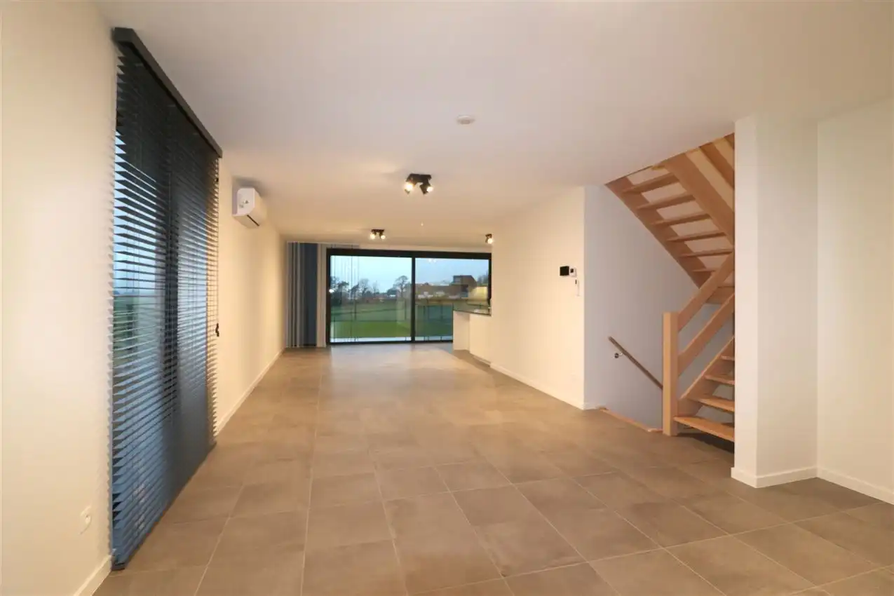 Nieuwbouw, energiezuinig, prachtige omgeving, garage foto 6