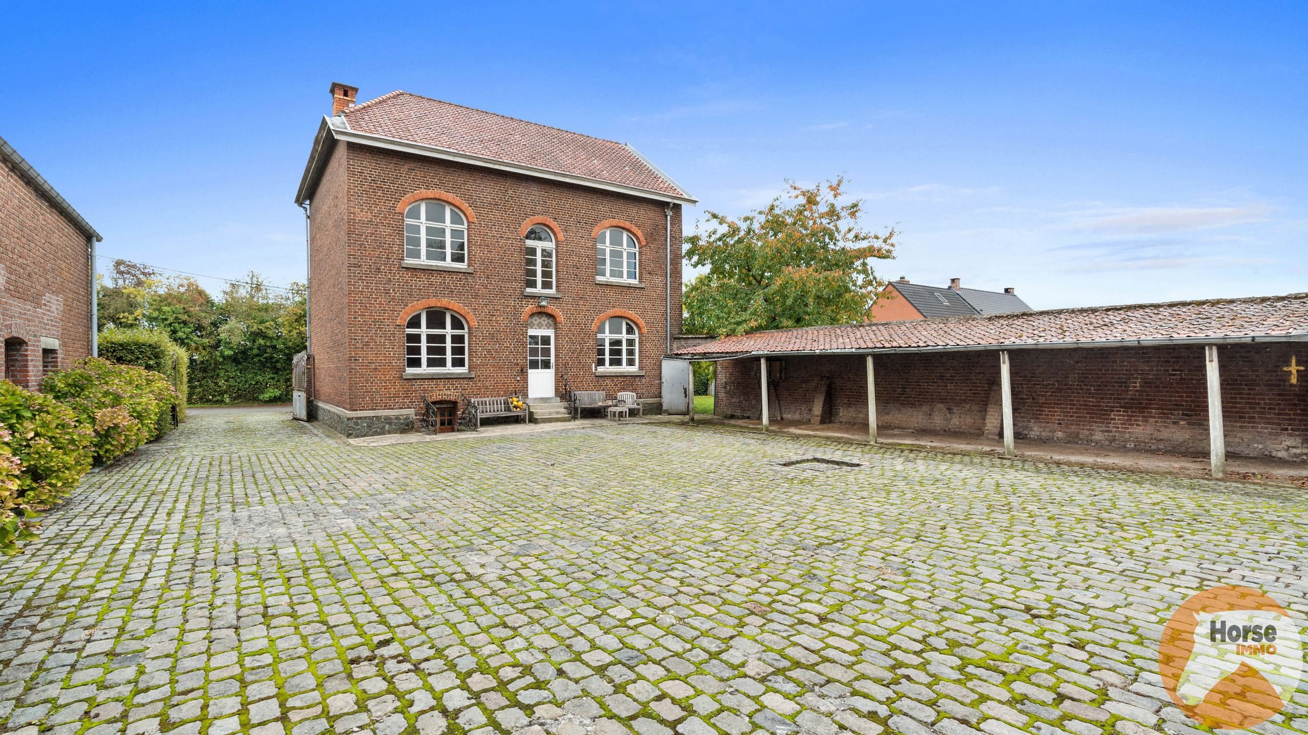PAPIGNIES - Karaktervolle woning met stallingen op 1,6 ha foto 33