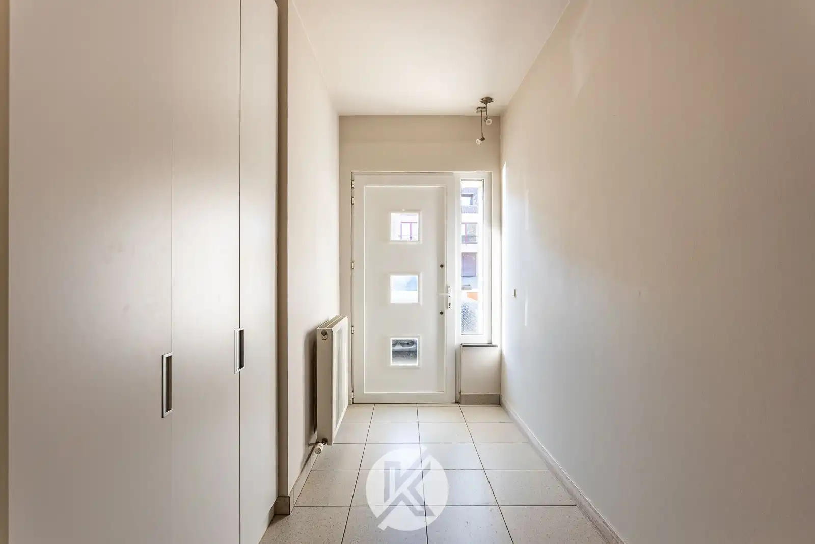 Ruime gezinswoning op gunstige locatie foto 4