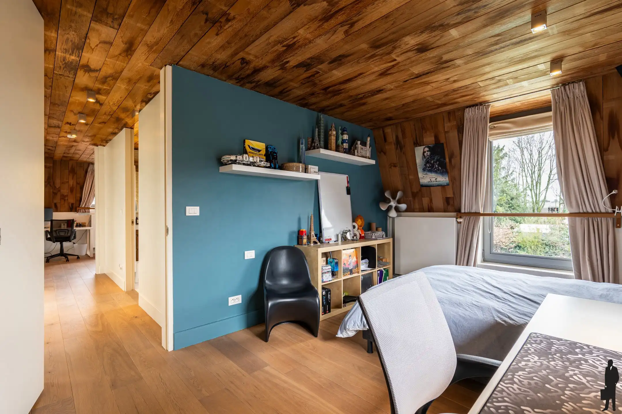 Unieke villa met zwembad, 4 slpk en zuidgerichte tuin foto 20