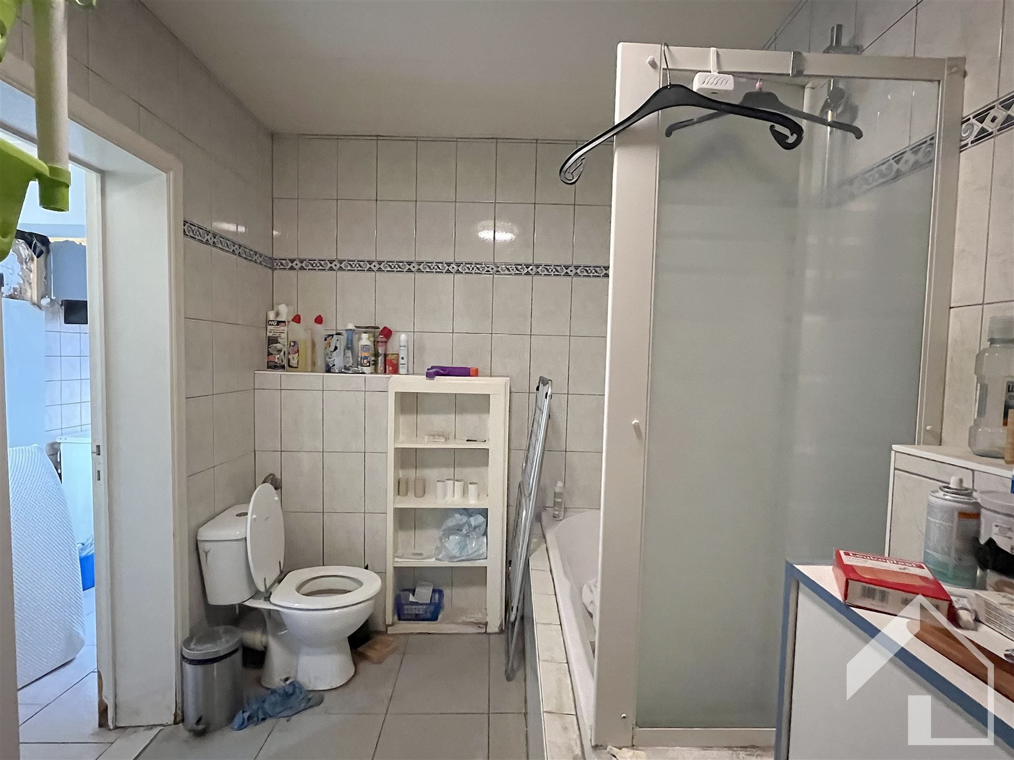 Te renoveren rijwoning foto 5