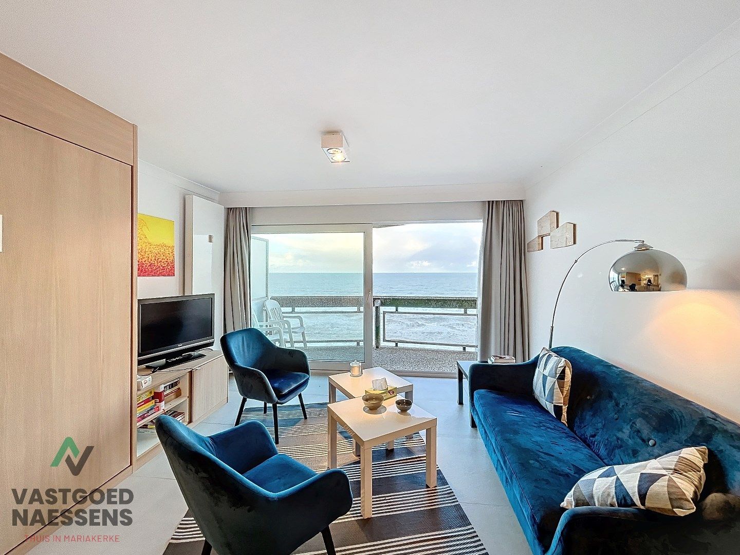 GERENOVEERDE STUDIO MET TERRAS EN ZICHT OP ZEE foto 3