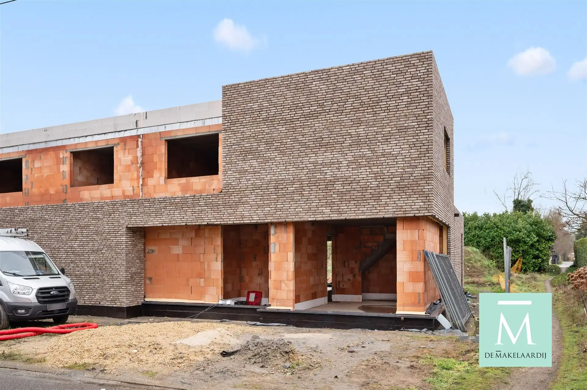 Zeer ruime nieuwbouwwoning met 4 slaapkamers en 2 badkamers vlakbij het centrum van Haacht foto 16