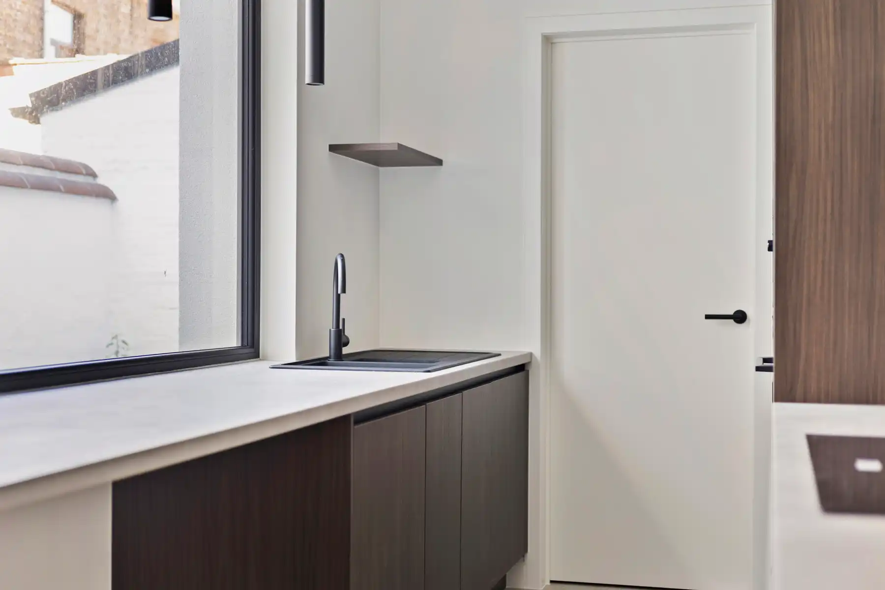 Kwalitatieve totaalrenovatie met zicht op de vesten foto 8
