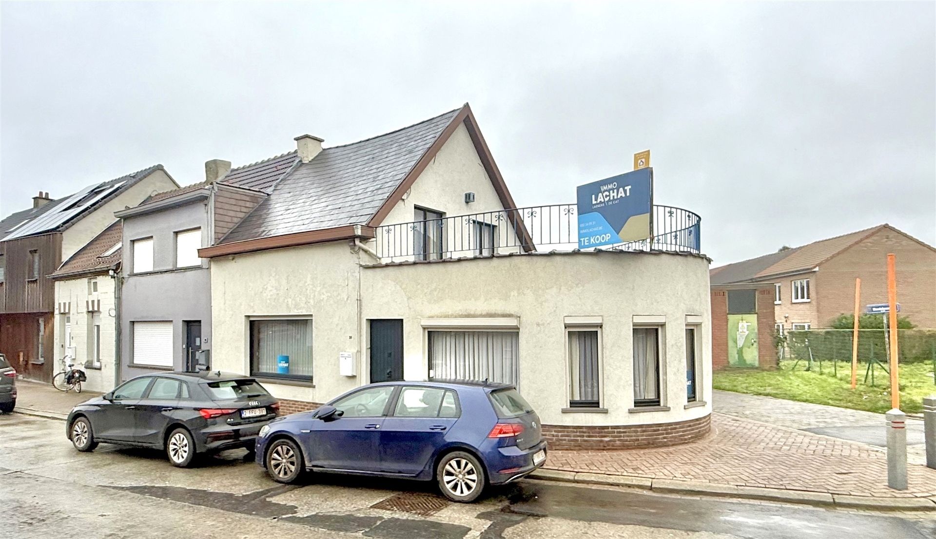 Hoofdfoto van de publicatie: Te renoveren woning / handelshuis in het centrum