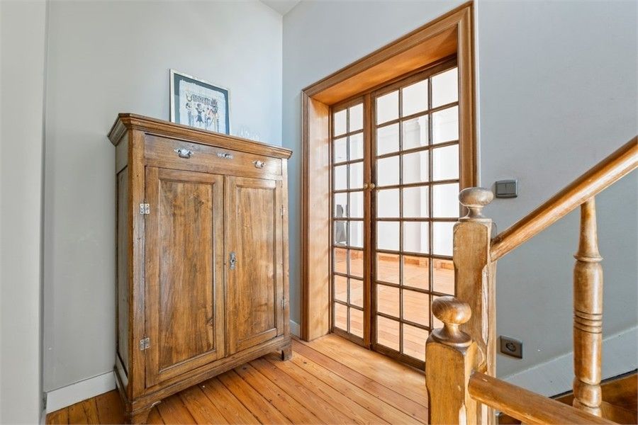 PRACHTIG HERENHUIS MET VEEL CHARME IN HET CENTRUM VAN SINT-TRUIDEN foto 20