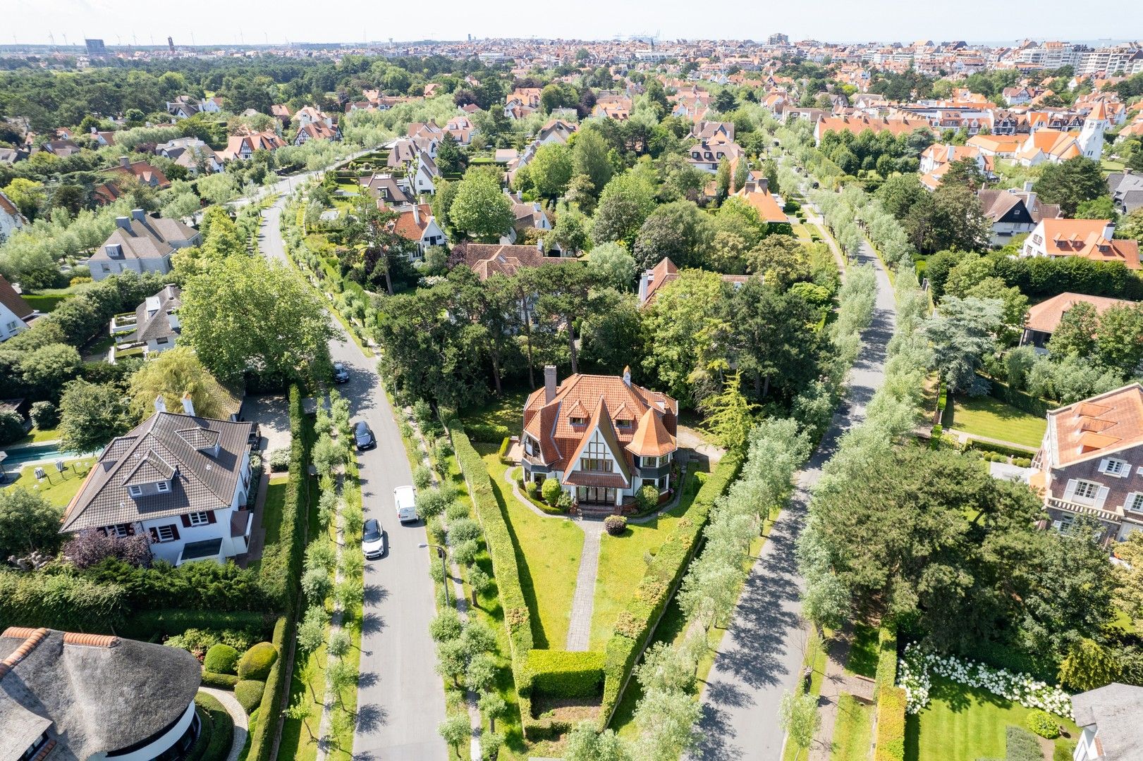 Karaktervolle interbellum villa in cottagestijl te koop. foto 18