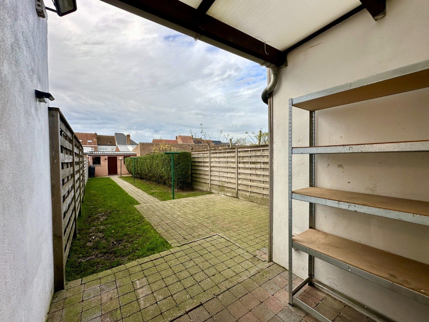 Ruime woning met 3 slaapkamers in Sint-Jozef, Brugge foto 15