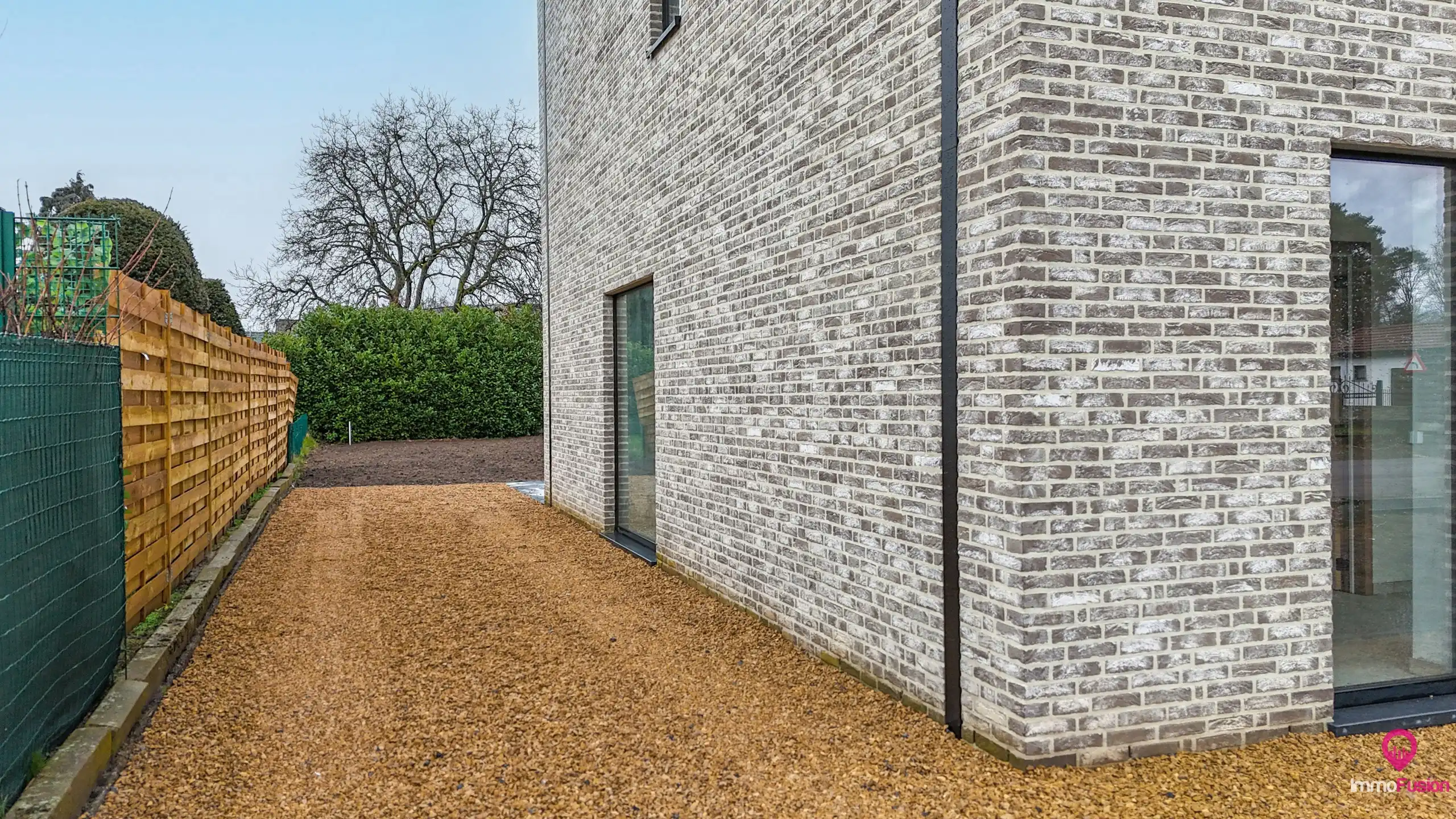 Nieuwbouw met 4 slpks en aangelegde tuin E-peil 4 te Koersel foto 27