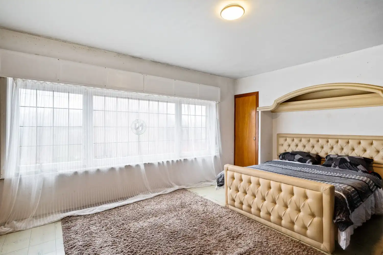 Ruime woning met 3 slpkrs foto 17
