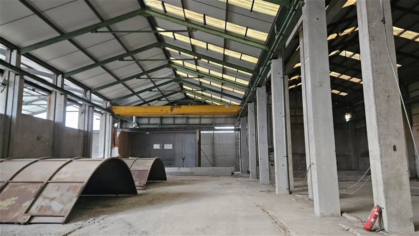 Te huur veelzijdig bedrijfsgebouw te Aalter foto 10