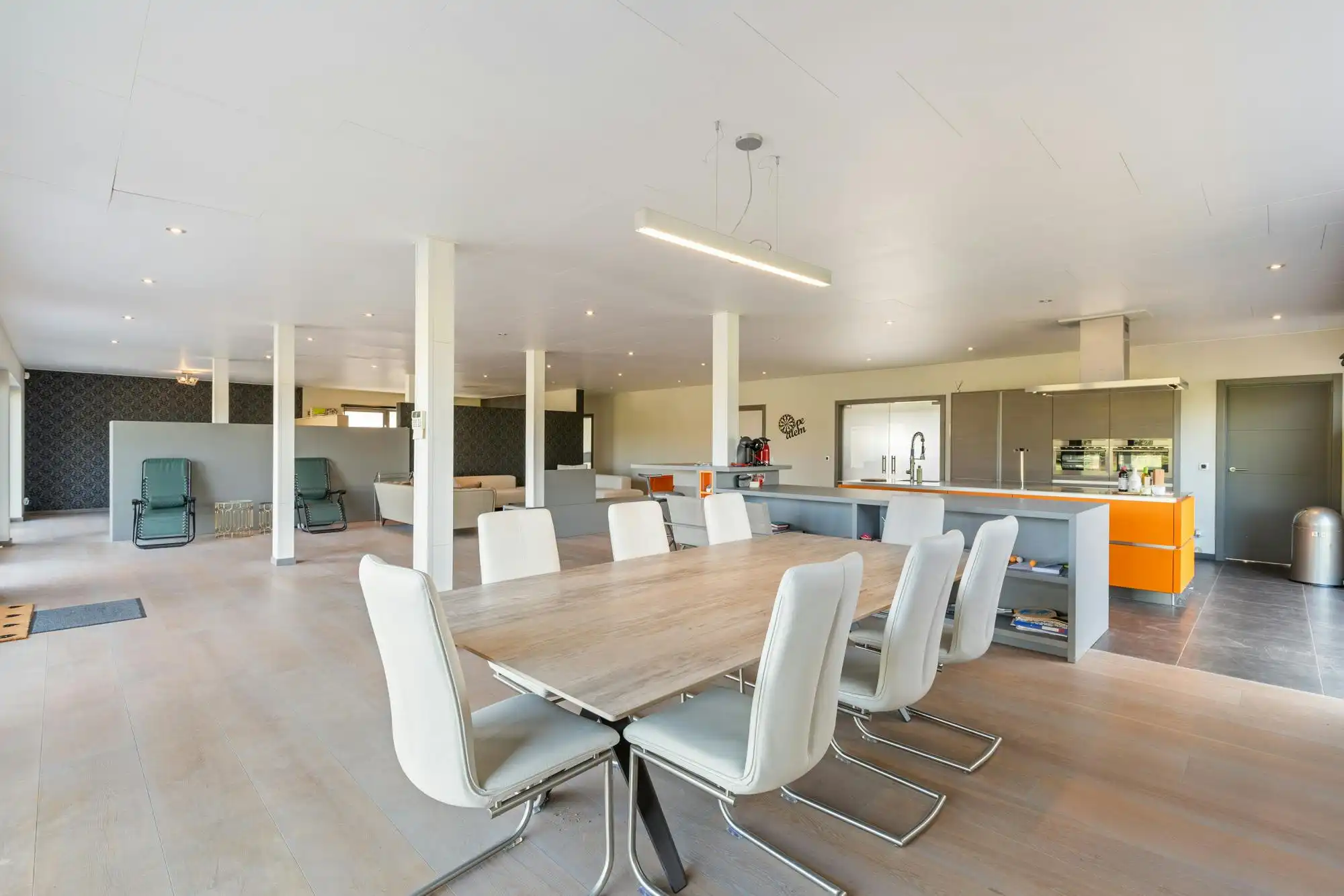 Ruime villa met tuin & 2 garages, ideaal als kangoeroewoning foto 10