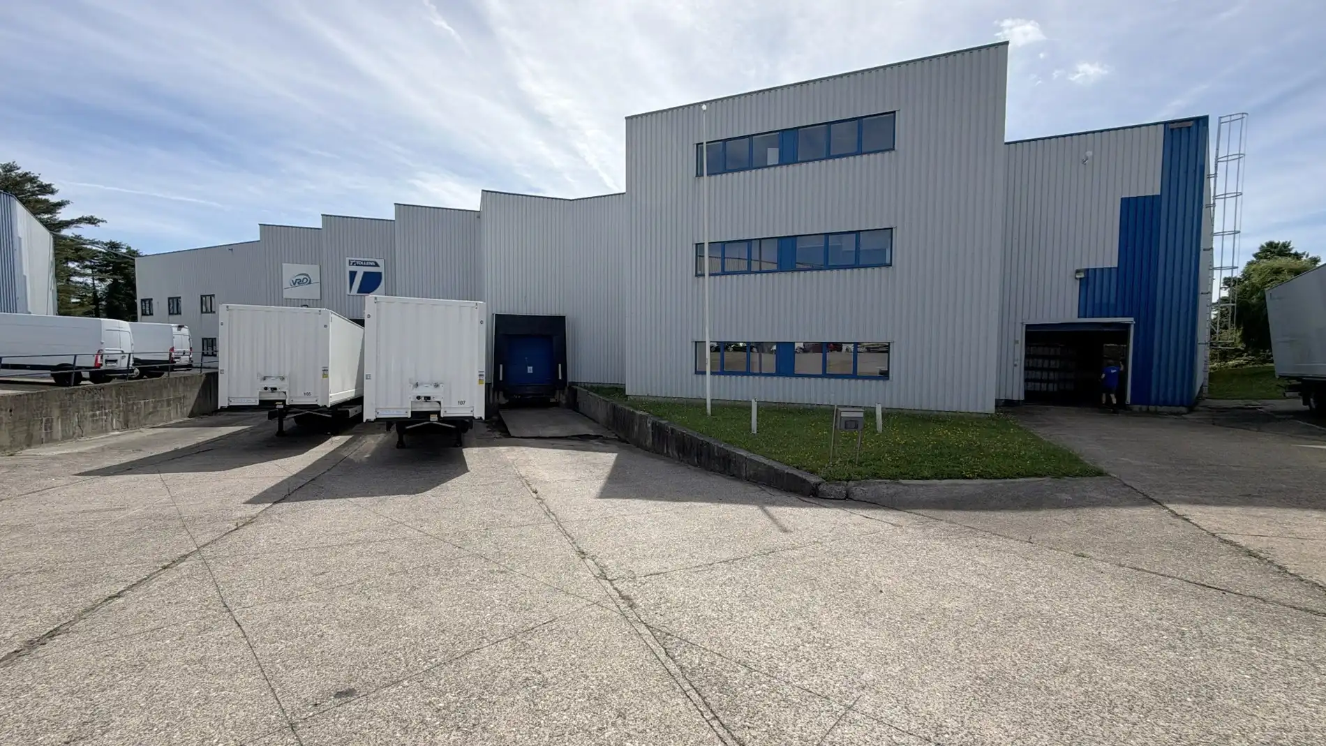 Industrieel terrein te huur Jan de Malschelaan 14 - 16 - 9140 Temse