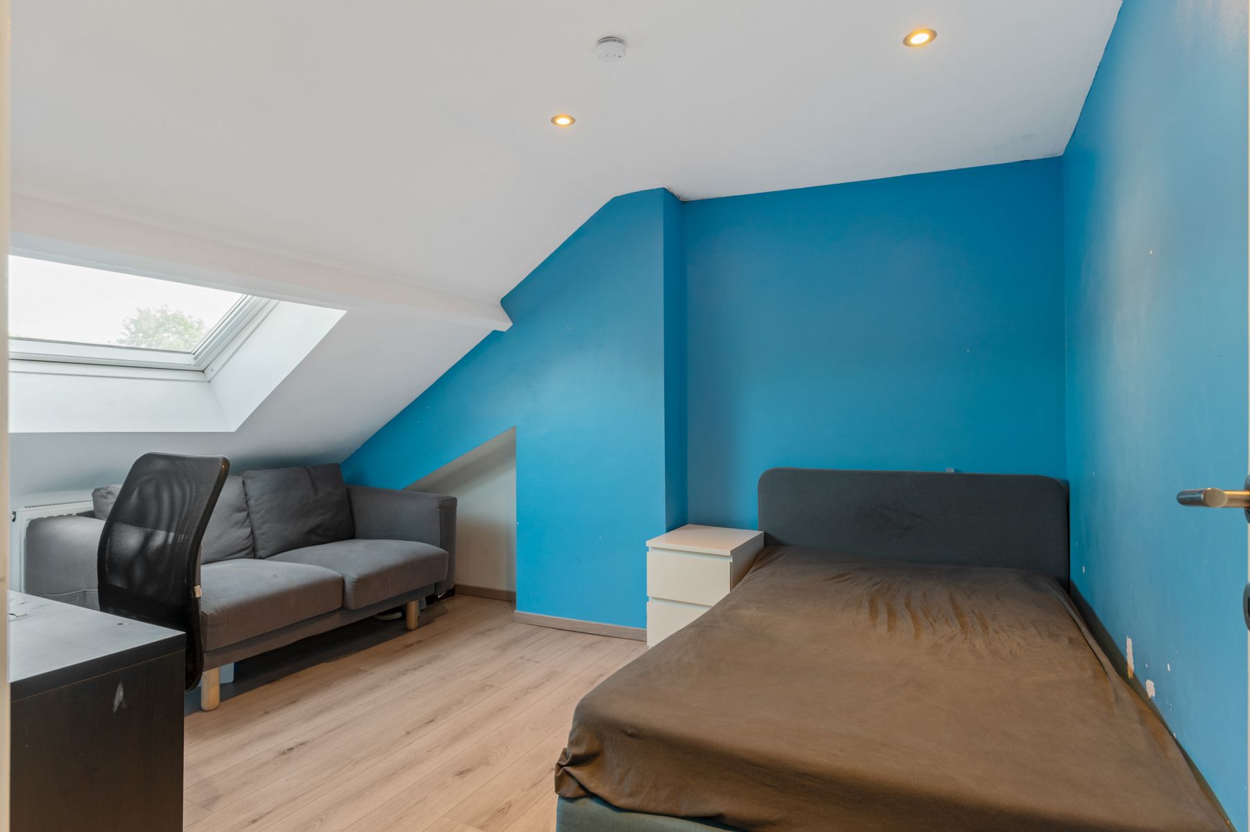 Lichrijk, energiezuinig en instapklare woning in Ekeren foto 14