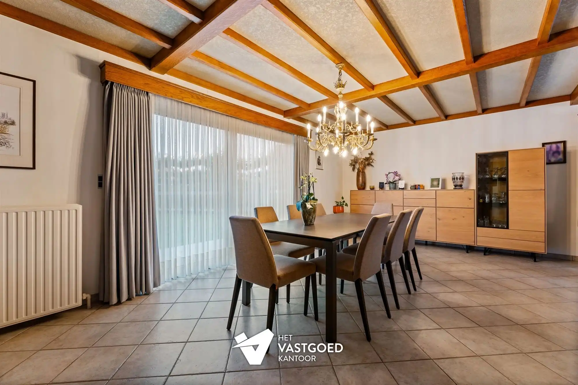 PERFECT ONDERHOUDEN WONING MET 4 SLAAPKAMERS OP EEN RUIM HOEKPERCEEL VAN 12A75 EN CENTRALE LIGGING TE LUMMEN foto 4