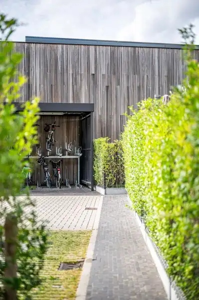 Prachtig afgewerkt appartement met ruim zonneterras én 2 slaapkamers in centrum Waregem TE KOOP! foto 25