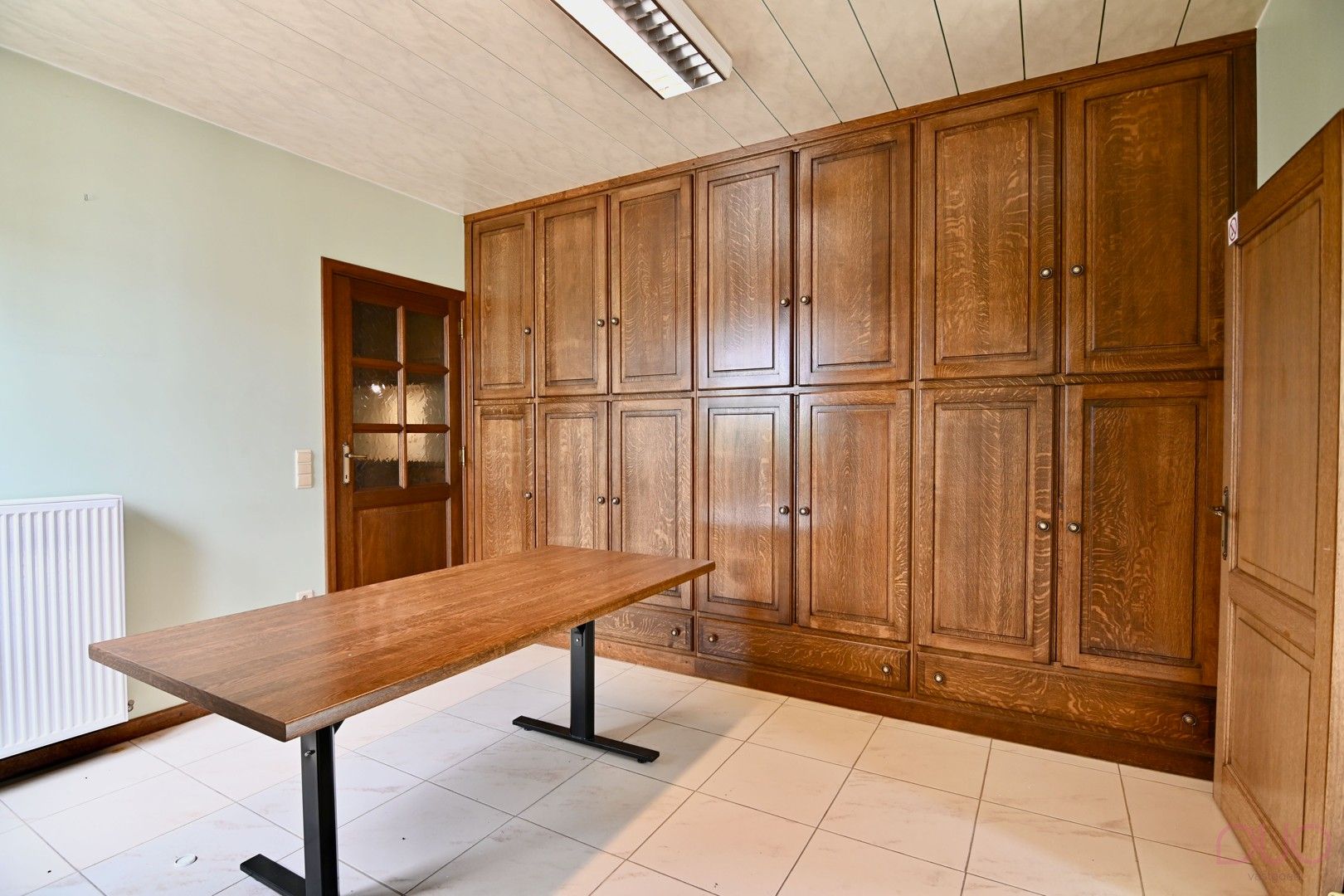 Gelijkvloerse  woning met 1 slaapkamer (optioneel 2) met achterliggend 2 garages nabij het centrum van Tongeren foto 7