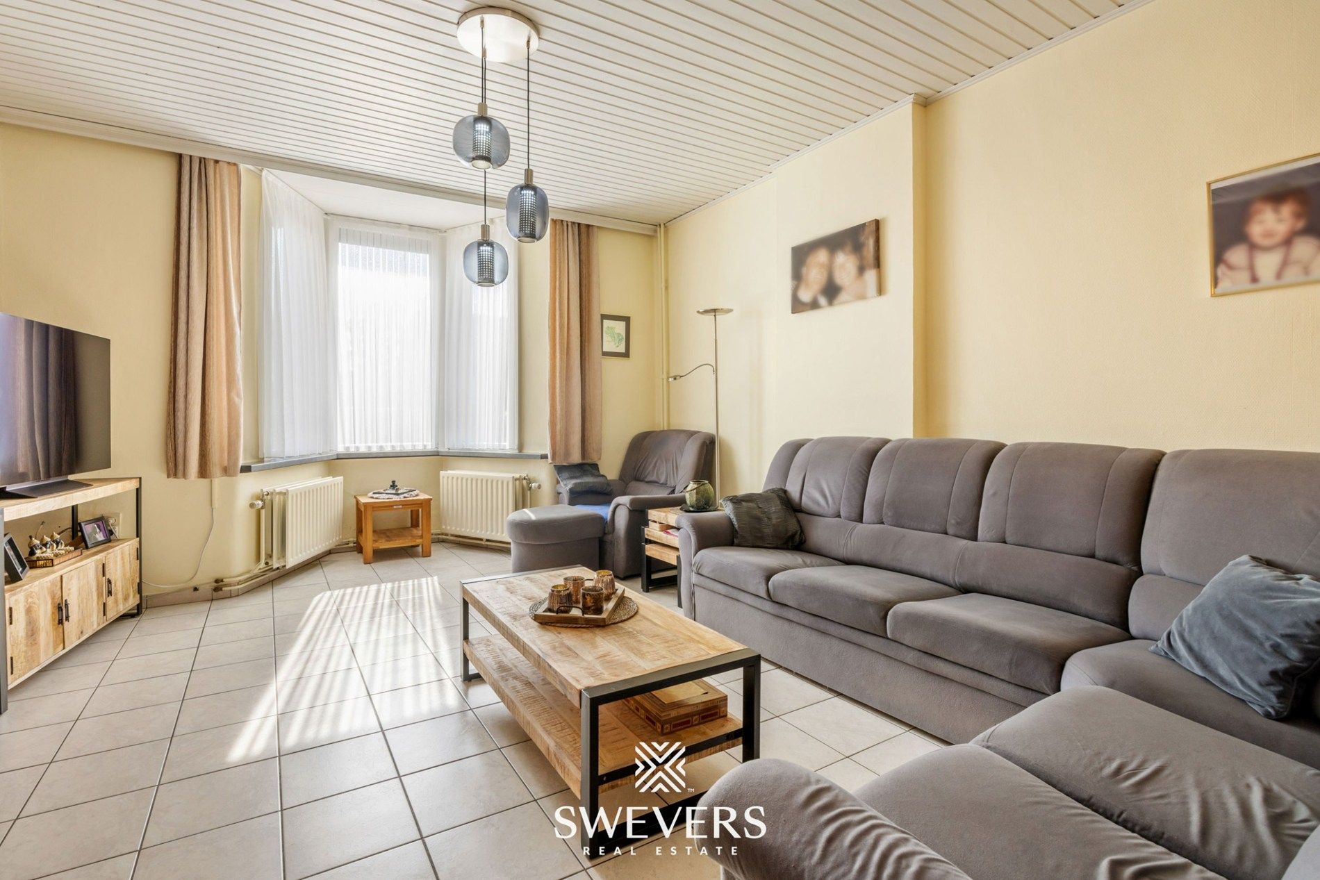 Instapklare gezinswoning met ruimte, tuin en rendement in Leopoldsburg foto 2