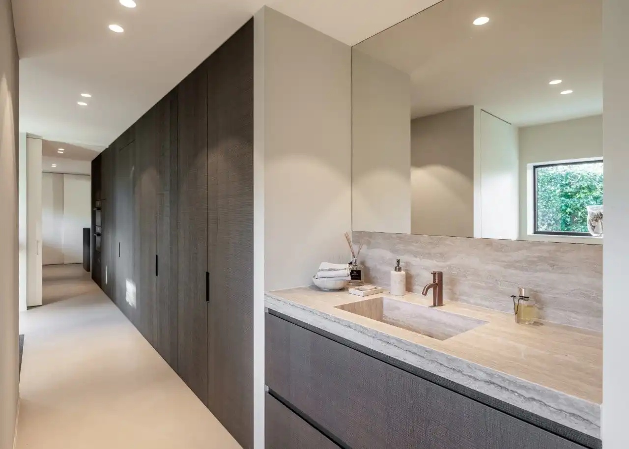 Gerenoveerde villa met 5 slaapkamers te Sint-Idesbald foto 11