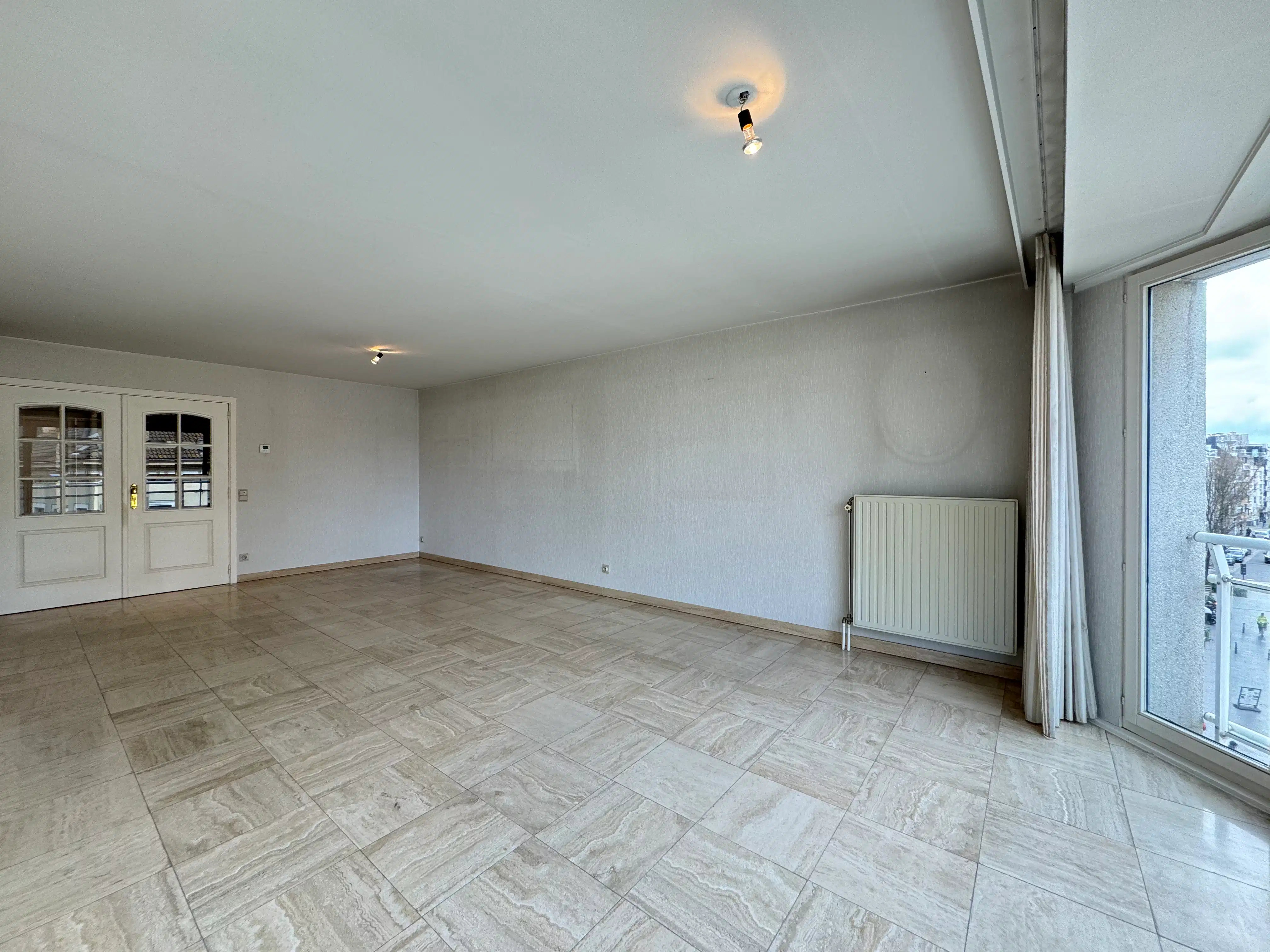 Appartement met prachtig uitzicht op Sint-Petrus-en-Pauluskerk foto 2