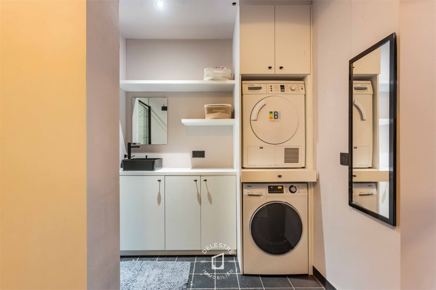 GERENOVEERDE WONING MET 6 SLPK. EN TUIN foto 19