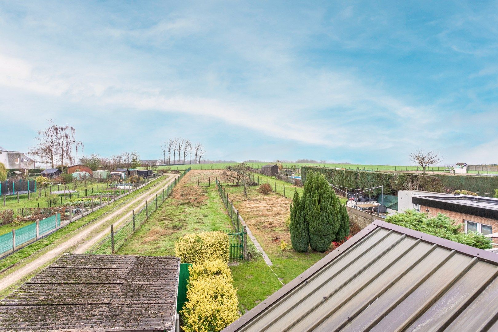 Karaktervolle woonst met 5 slaapkamers, ruim perceel en mogelijkheden voor vrij beroep foto 28