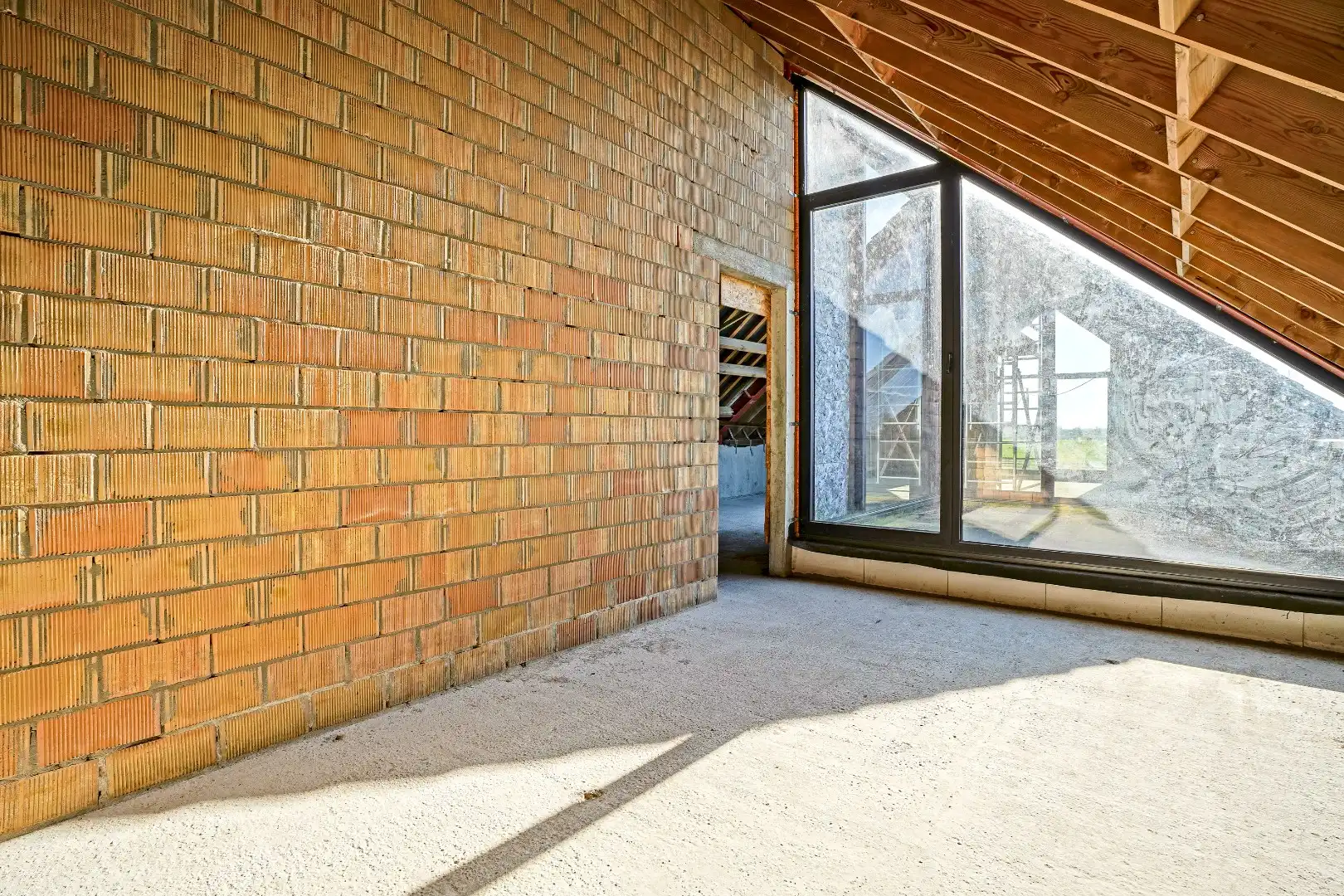 Unieke casco woning op 2ha grond.  foto 13