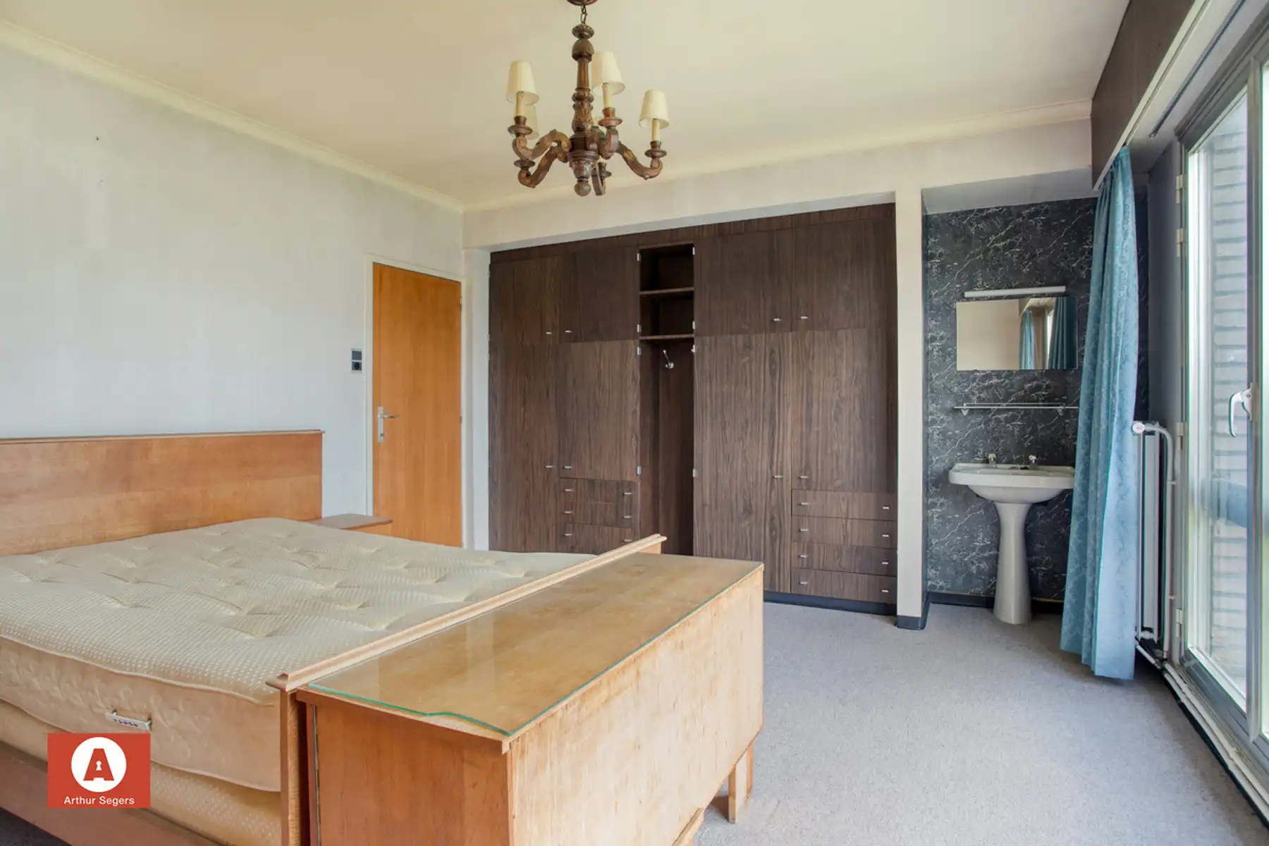 Op te frissen woning in hartje Londerzeel foto 22