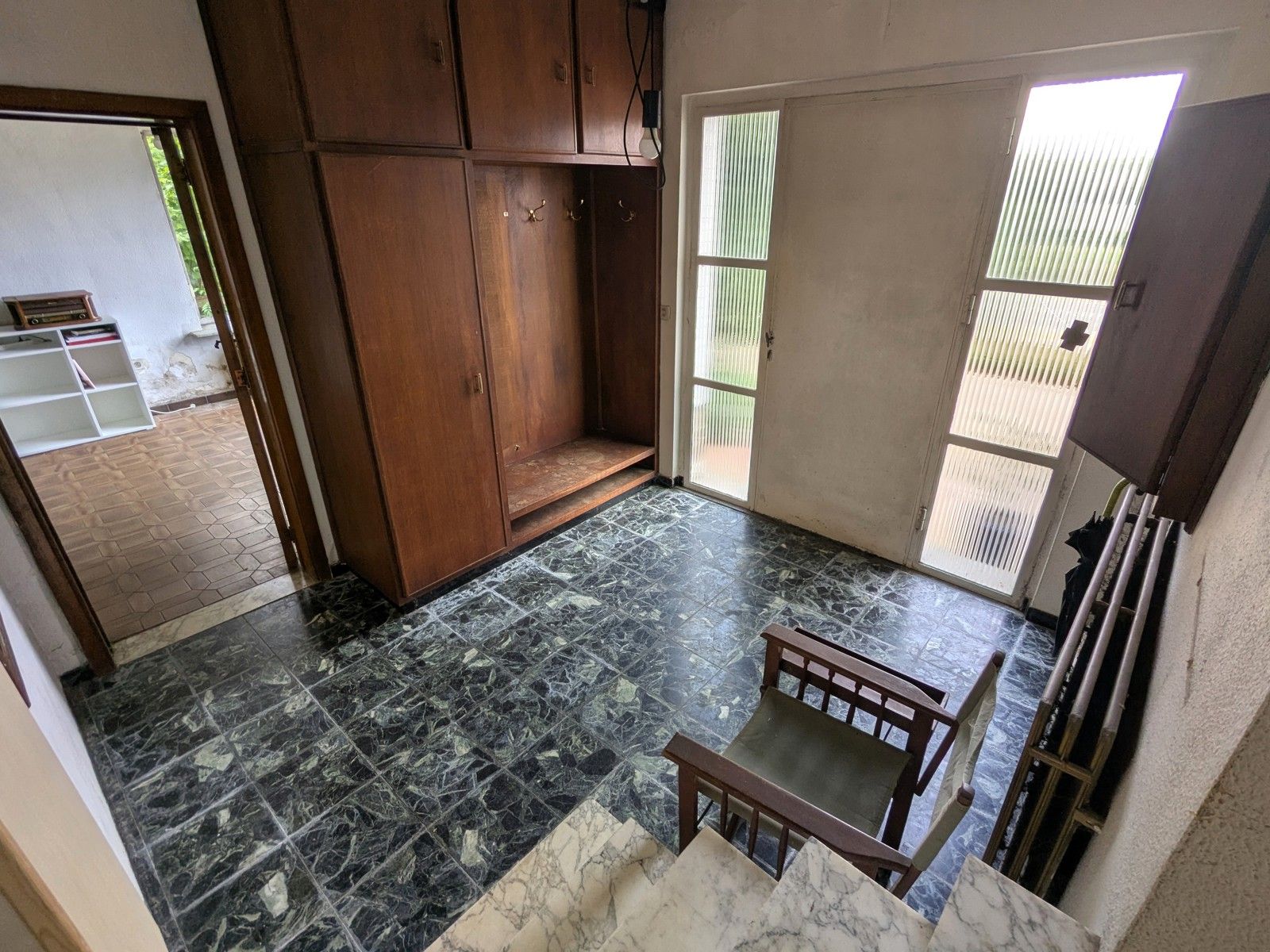 Karaktervolle jaren 70 villa op zuid-gericht perceel 1994m²  foto 9