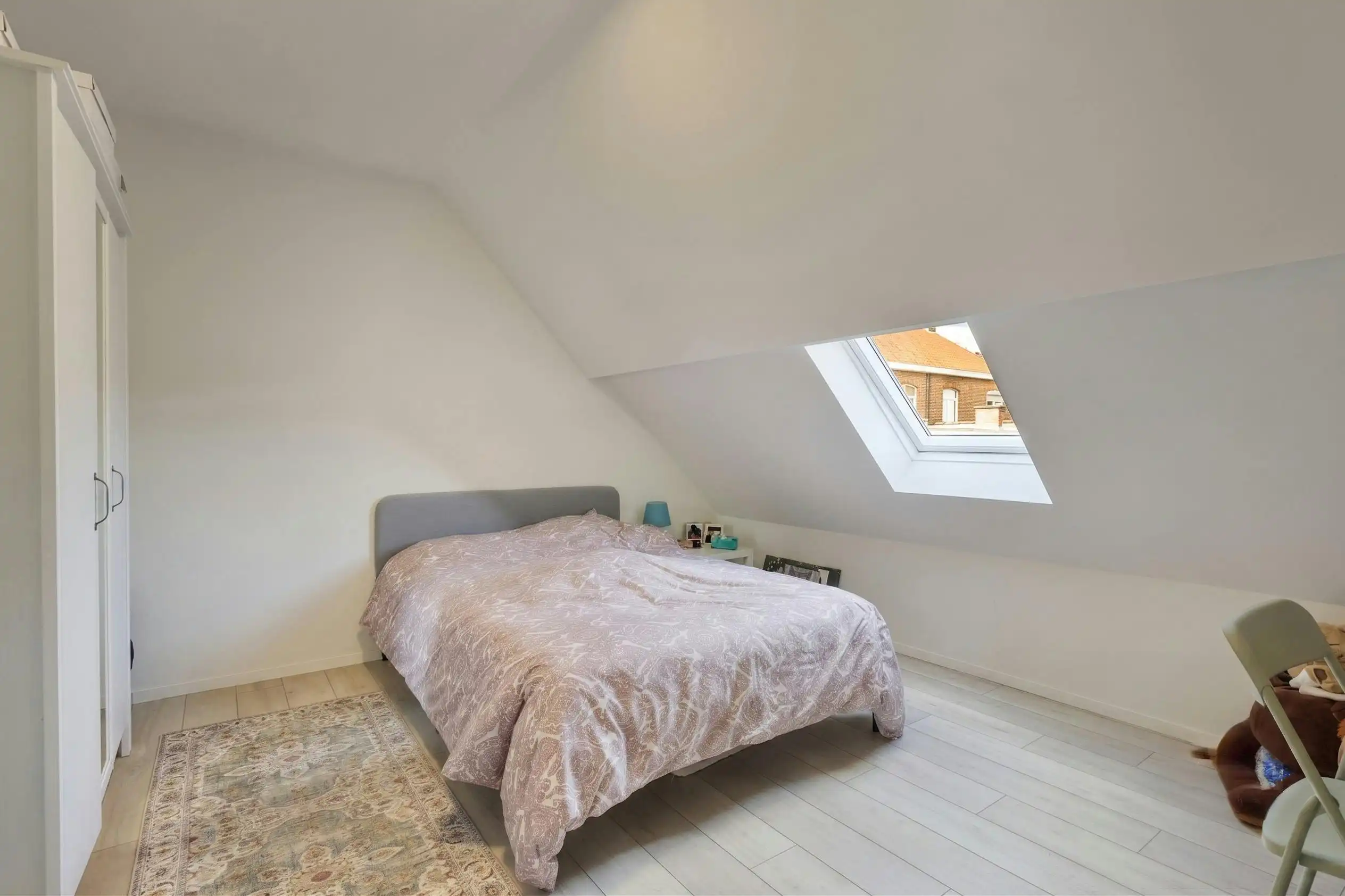 Ruim appartement (142m²) met 3 slaapkamers en terras in Ieper centrum  foto 13