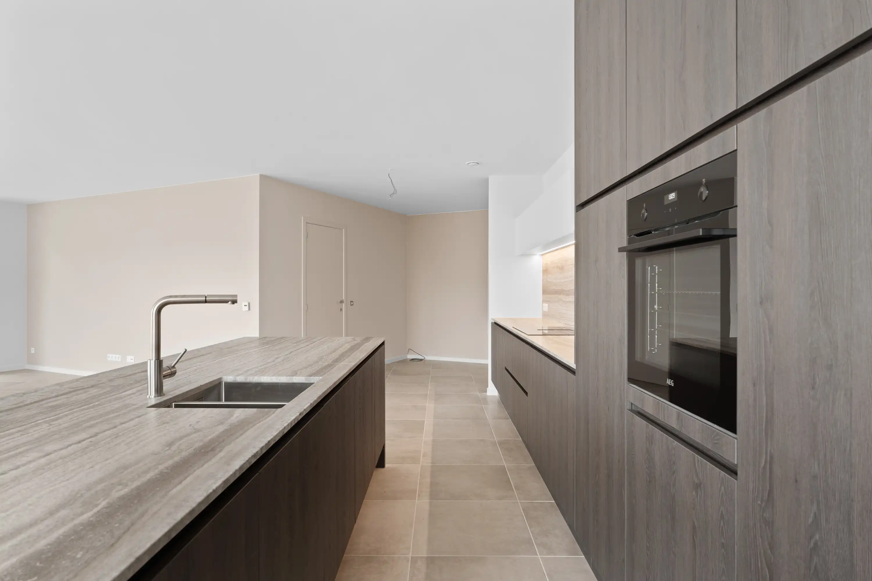 Top nieuwbouw appartement met zicht op de markt van Aalter foto 8