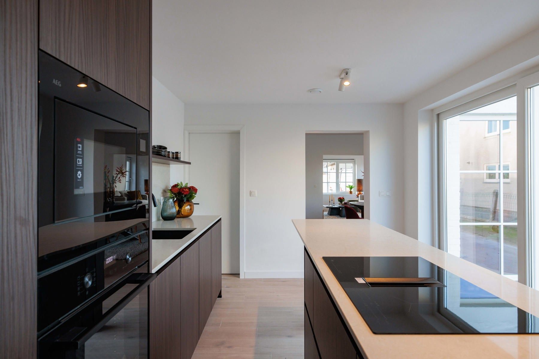 Exclusieve halfopen bebouwing met 3 slaapkamers en tuin foto 11