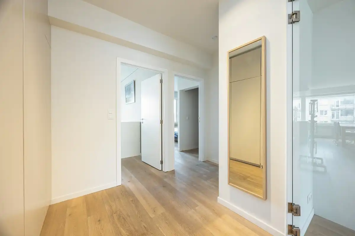 Zeer ruim en lichtrijk appartement te koop foto 22