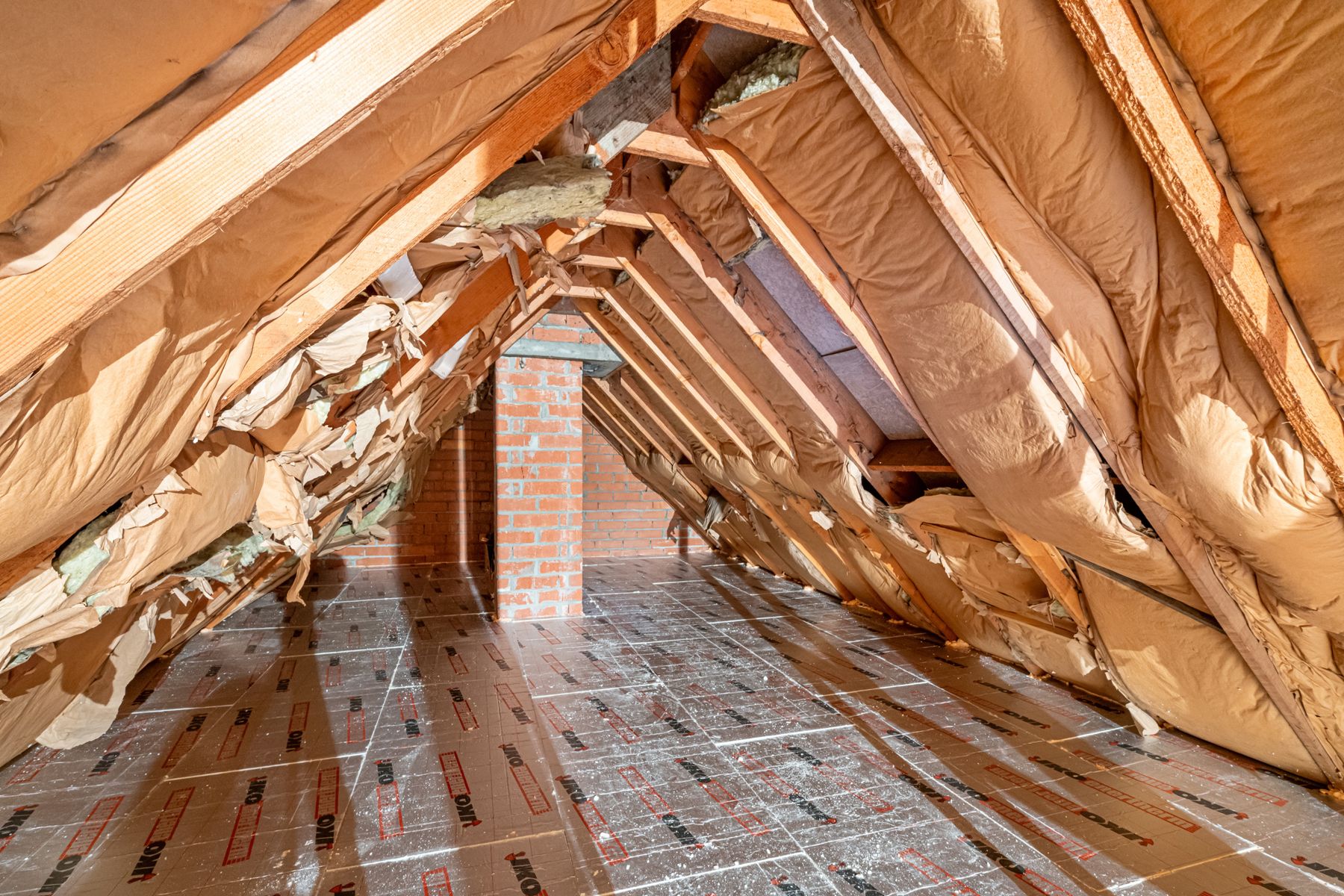 Ruime 4-slaapkamer woning met zuidgerichte tuin foto 18