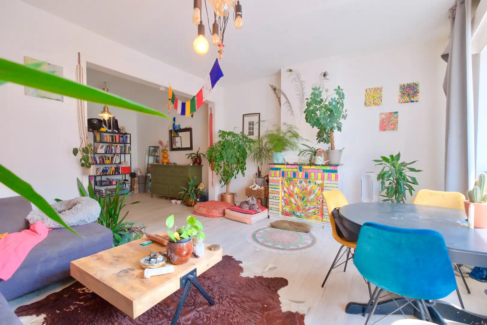 Hoofdfoto van de publicatie: Lichtrijk dakapp. centrum Antwerpen met zicht op binnentuin!