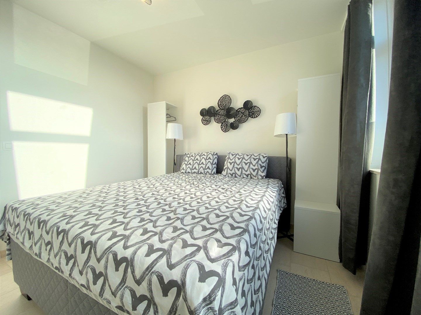 Gemeubeld gelijkvloers appartement op de Zeedijk foto 9