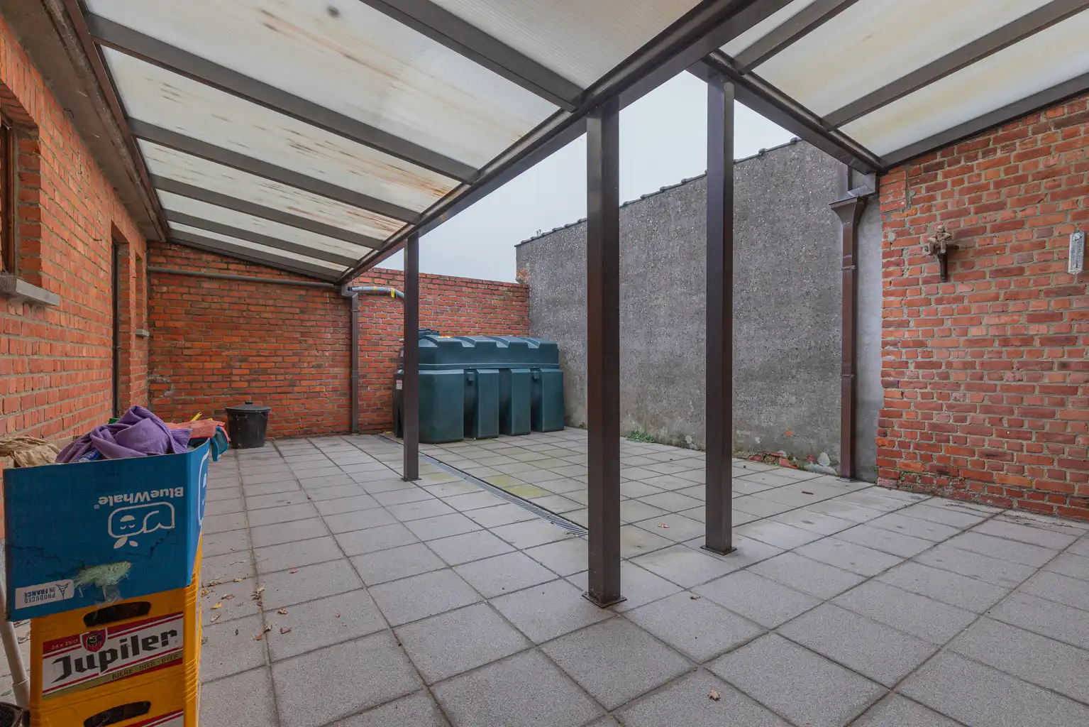 Ruime gezinswoning met 3 kamers! foto 18