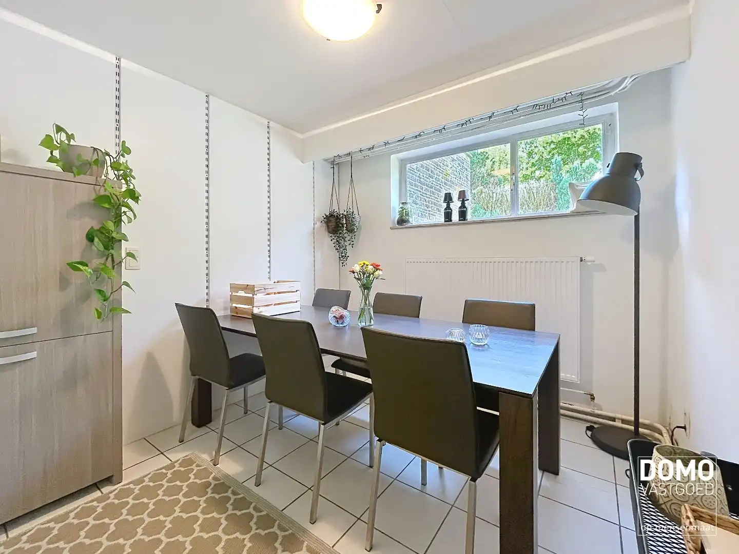 Ruime gezinswoning met 3 slaapkamers en mooie tuin foto 4