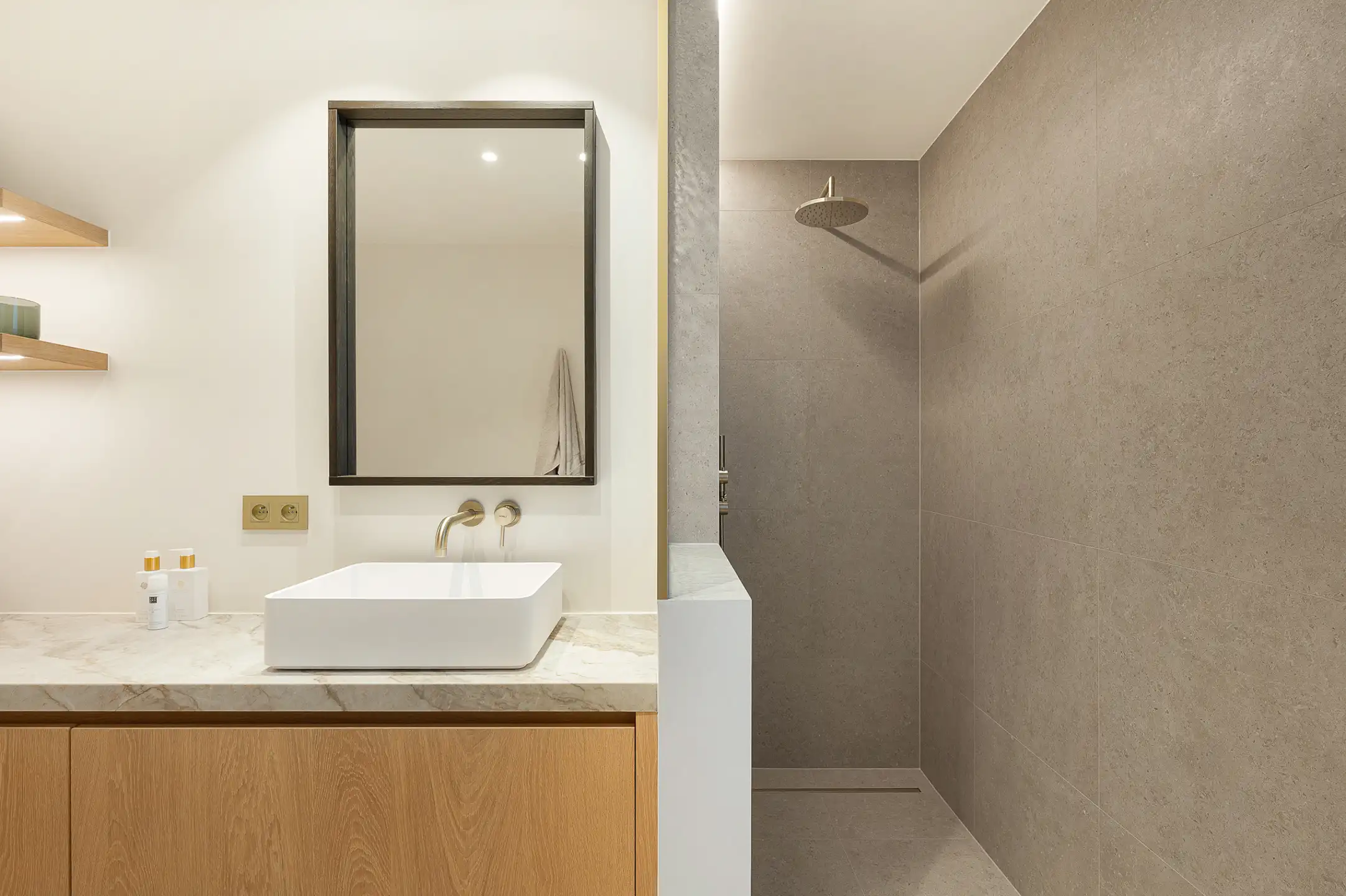 Alleenstaande villa, gelegen in een residentiële omgeving foto 38