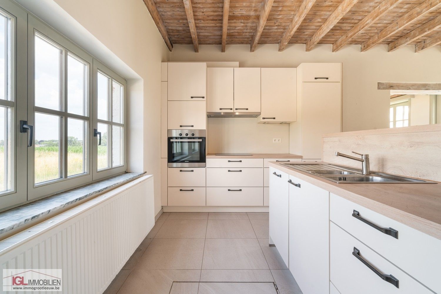 Charmante gerenoveerde fermette met 4 slaapkamers! foto 10