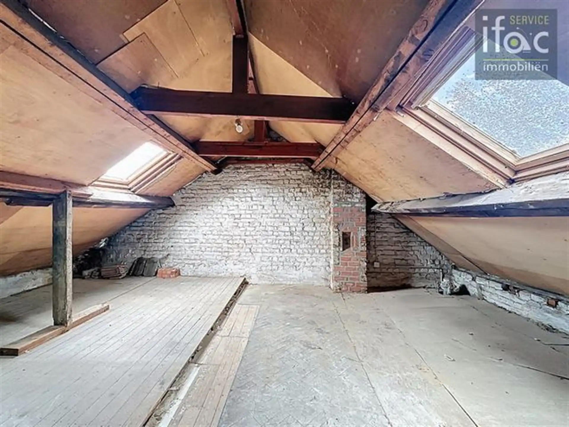 Te renoveren woning in het centrum van Tervuren foto 10