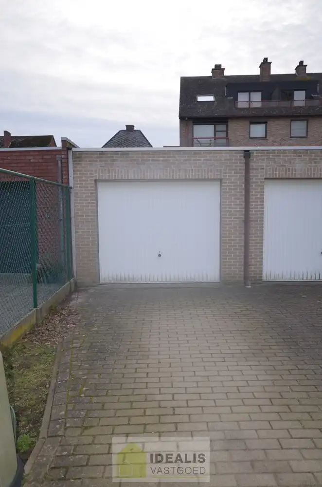 Ruim, instapklaar duplex appartement foto 13