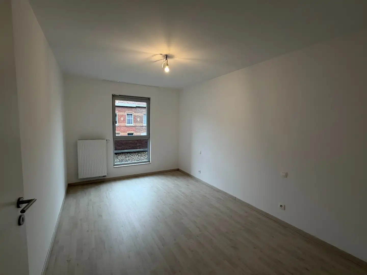 Ruim appartement met 2 slaapkamers op eerste verdieping foto 8