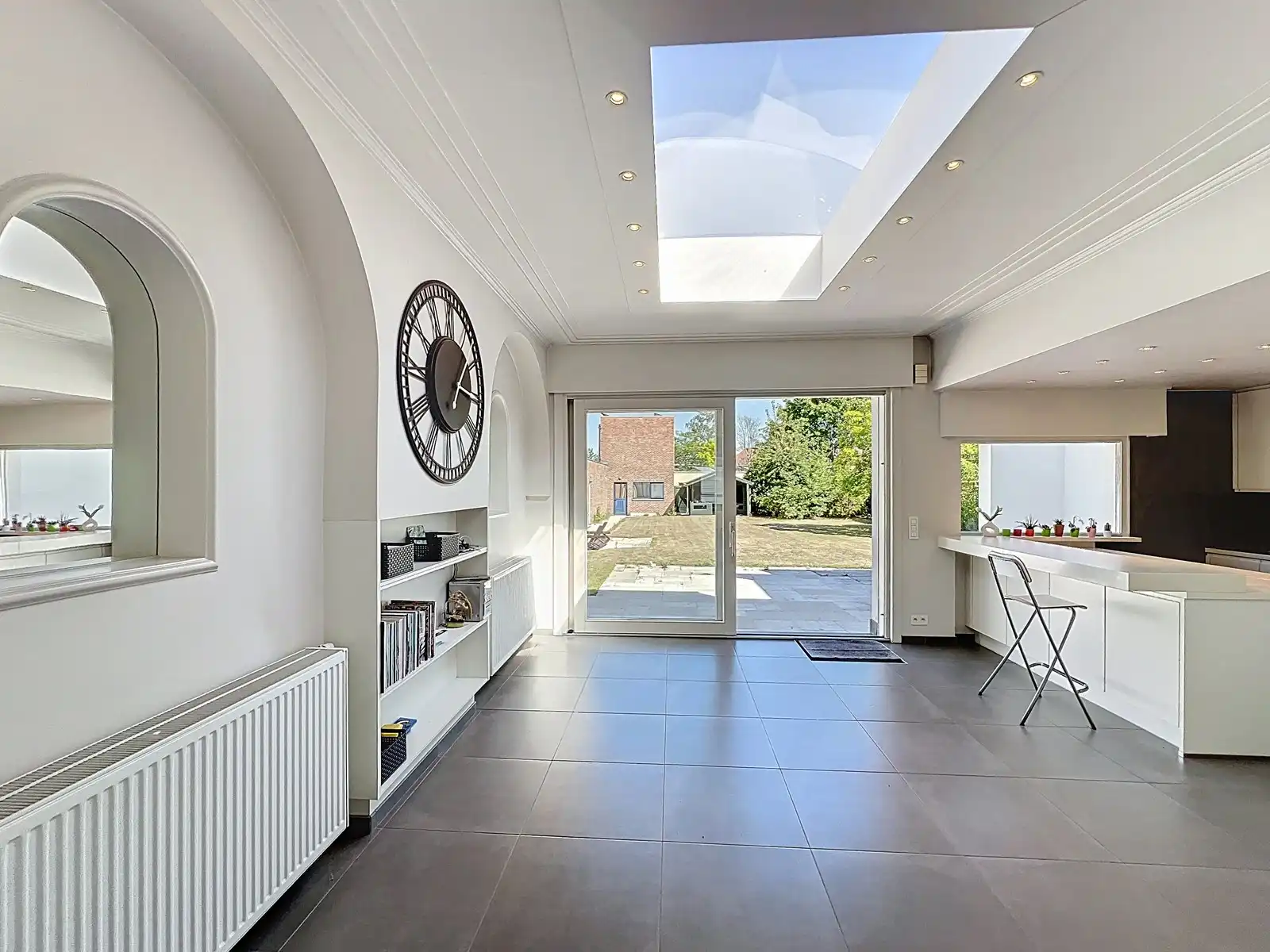 Prachtig HERENHUIS (5 slpk, EPC-D) + apart KANTOORGEBOUW + diverse MAGAZIJNEN in centrum KORTRIJK ! foto 6