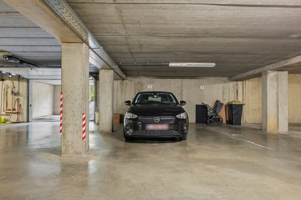 GEZELLIG 3 SLKS APPARTEMENT MET STAANPLAATS IN LANDEN foto 35