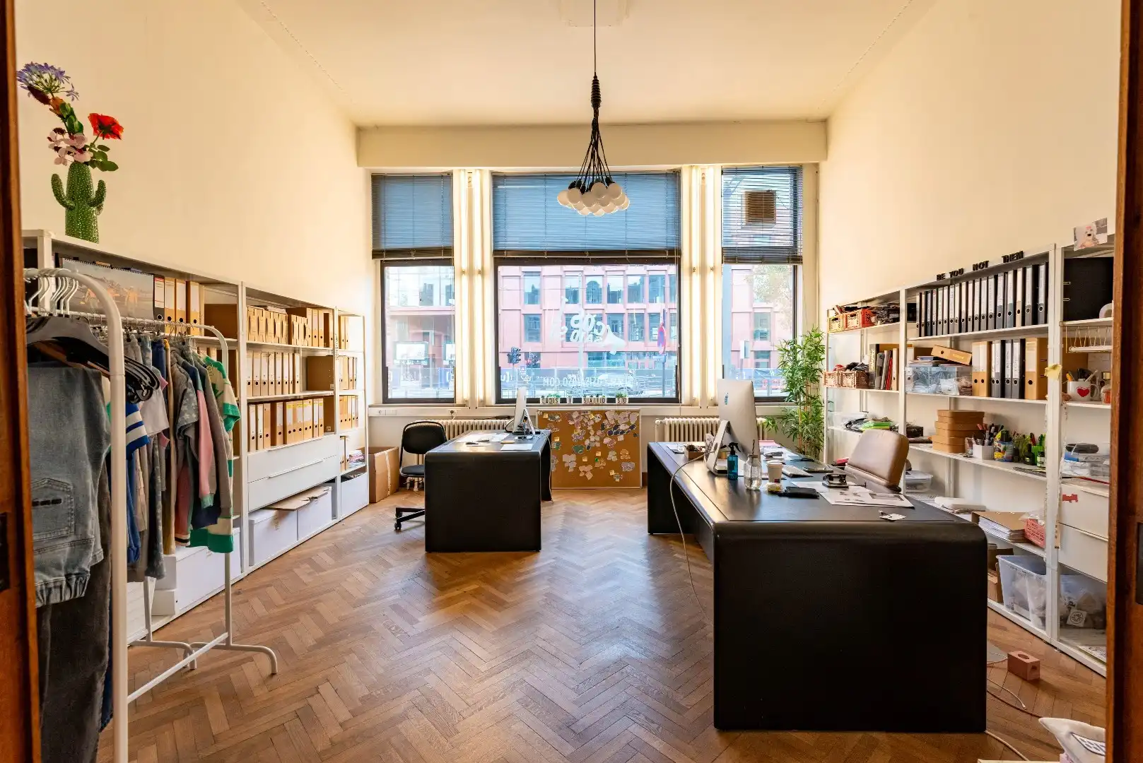 Londenstraat 28-30 - The Grain Embassy foto {{pictureIndex}}