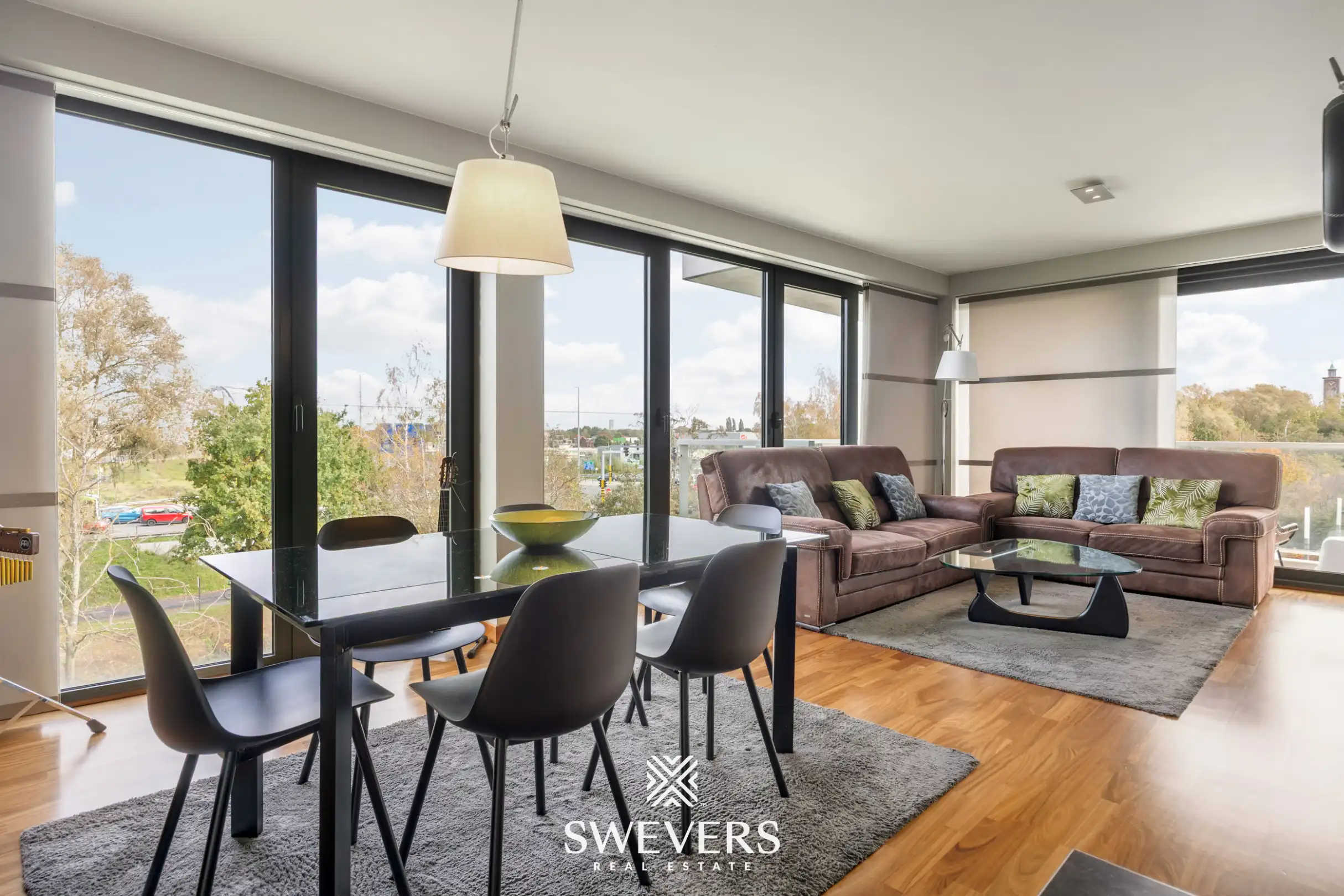 Uitstekend gelegen appartement met 2 slaapkamers en ondergrondse staanplaats foto 3